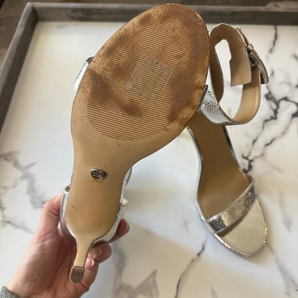 Michael Kors Giselle Silver Metallic Snake Embossed Leather Sandal Size 10 - Picture 11 of 13